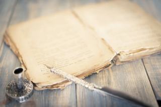 Auteure — fabuleuse-histoire-mr-riquet.html